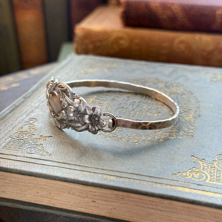 🔥LAST DAY 60% OFF✨Handmade Sterling Spoon Bangle - Crafted from Authentic Vintage Silverware