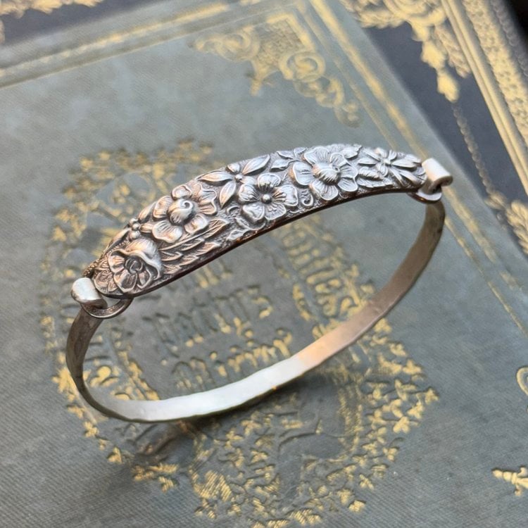 🔥LAST DAY 60% OFF✨Handmade Sterling Spoon Bangle - Crafted from Authentic Vintage Silverware