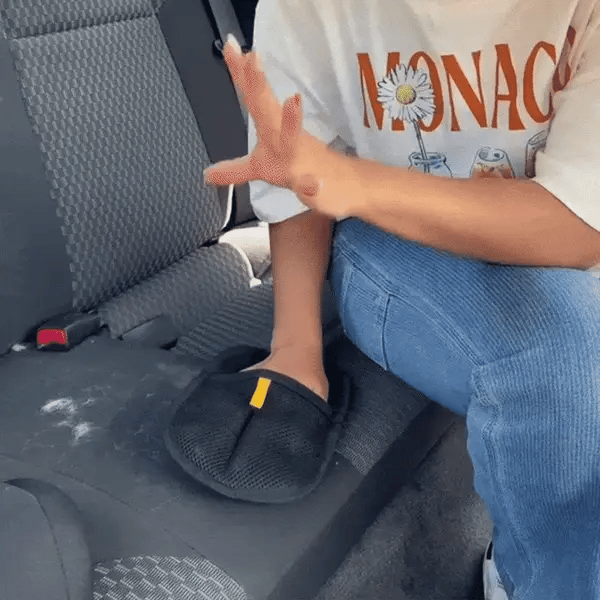 ✨Last Day Promotion 49% OFF - Pet hair remover Electrostatic gloves