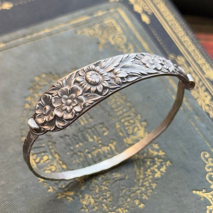 🔥LAST DAY 60% OFF✨Handmade Sterling Spoon Bangle - Crafted from Authentic Vintage Silverware